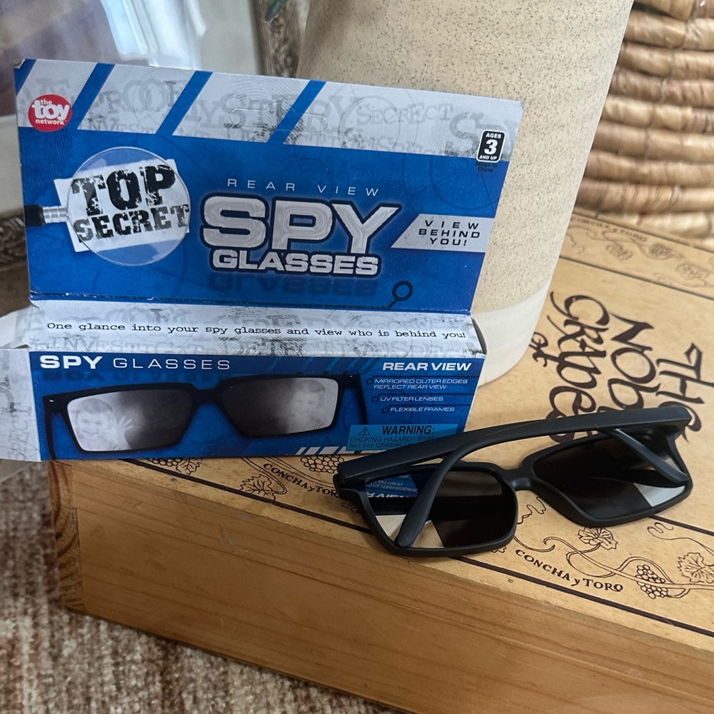 New Children’s Detective Spy Glasses Rear View Top Secret UV Sunglasses - Picture 9 of 11